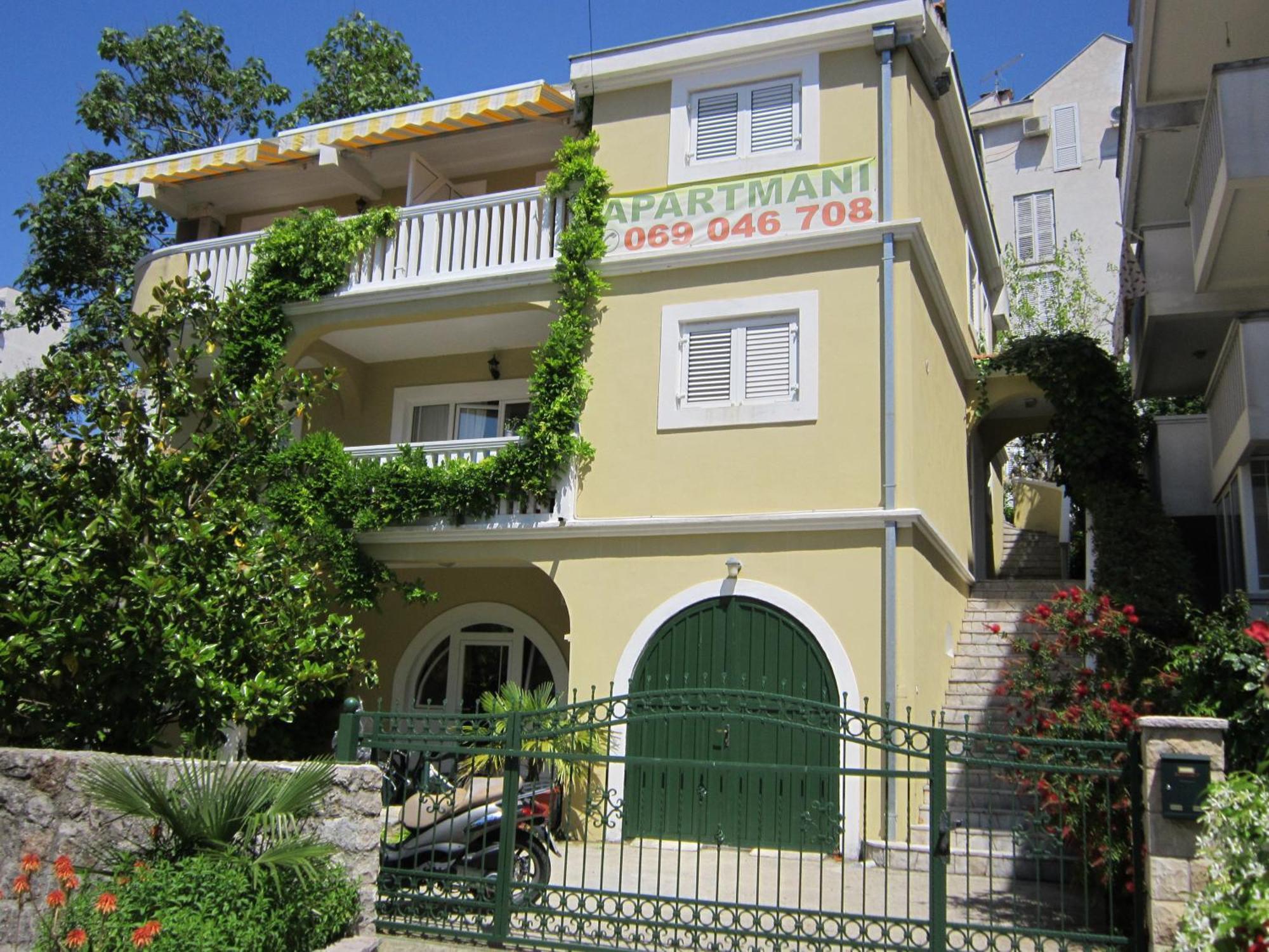 Huter Apartments Herceg Novi Exterior foto